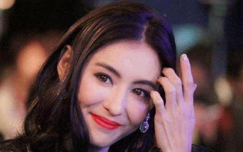 火苗明星爆料视频大全集,揭秘娱乐圈幕后真相 第3张 火苗明星爆料视频大全集,揭秘娱乐圈幕后真相 第3张